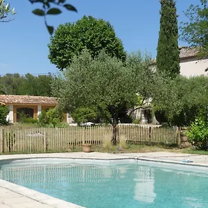 Hébergement de vacances Chic Et Champêtre, Solliès-Pont